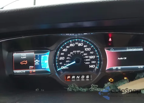 2019 Ford Taurus Limited z USA, uszkodzony, nr VIN 1FAHP2F84KG101100